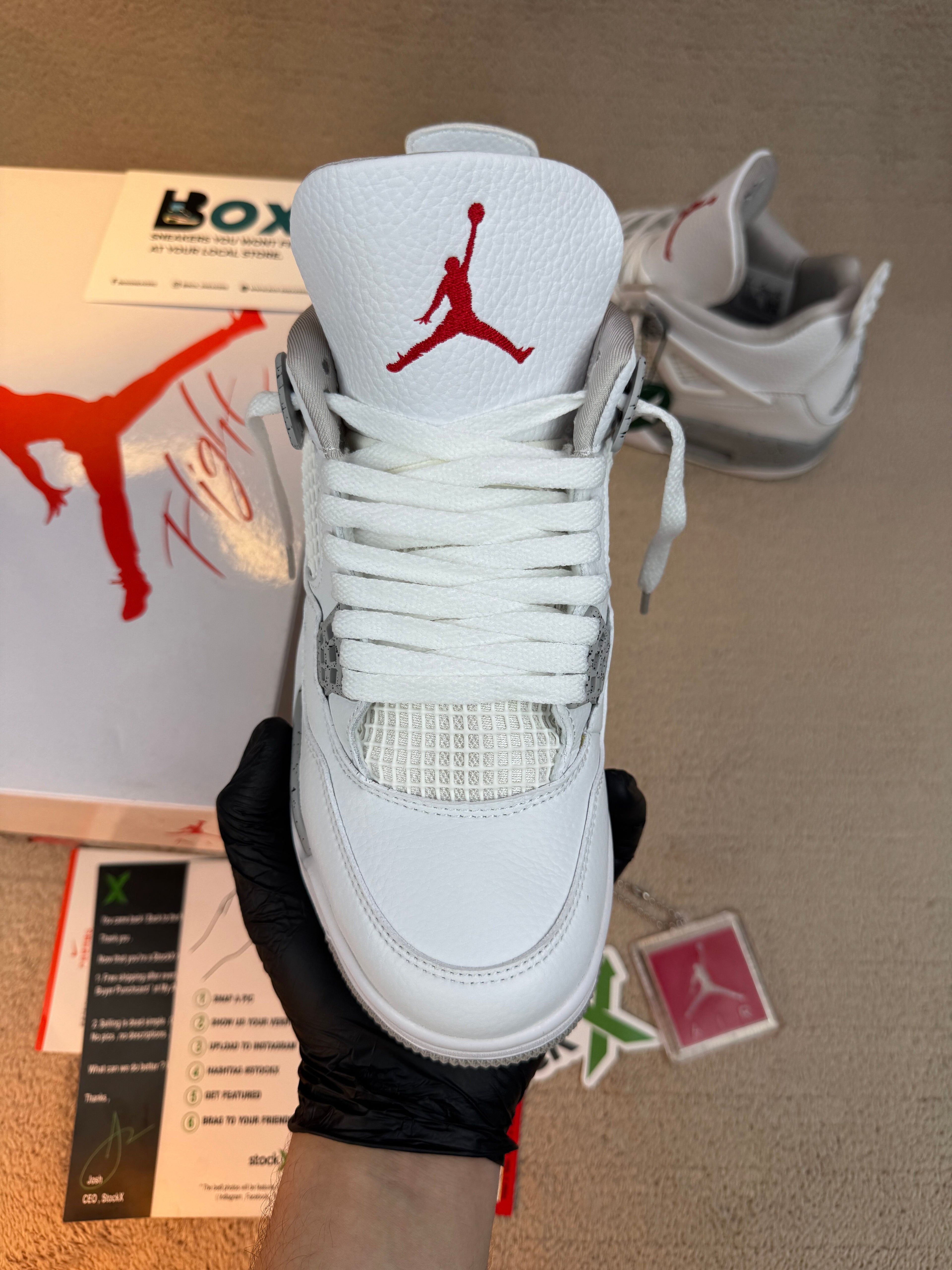 Jordan 4 RetroWhite Oreo