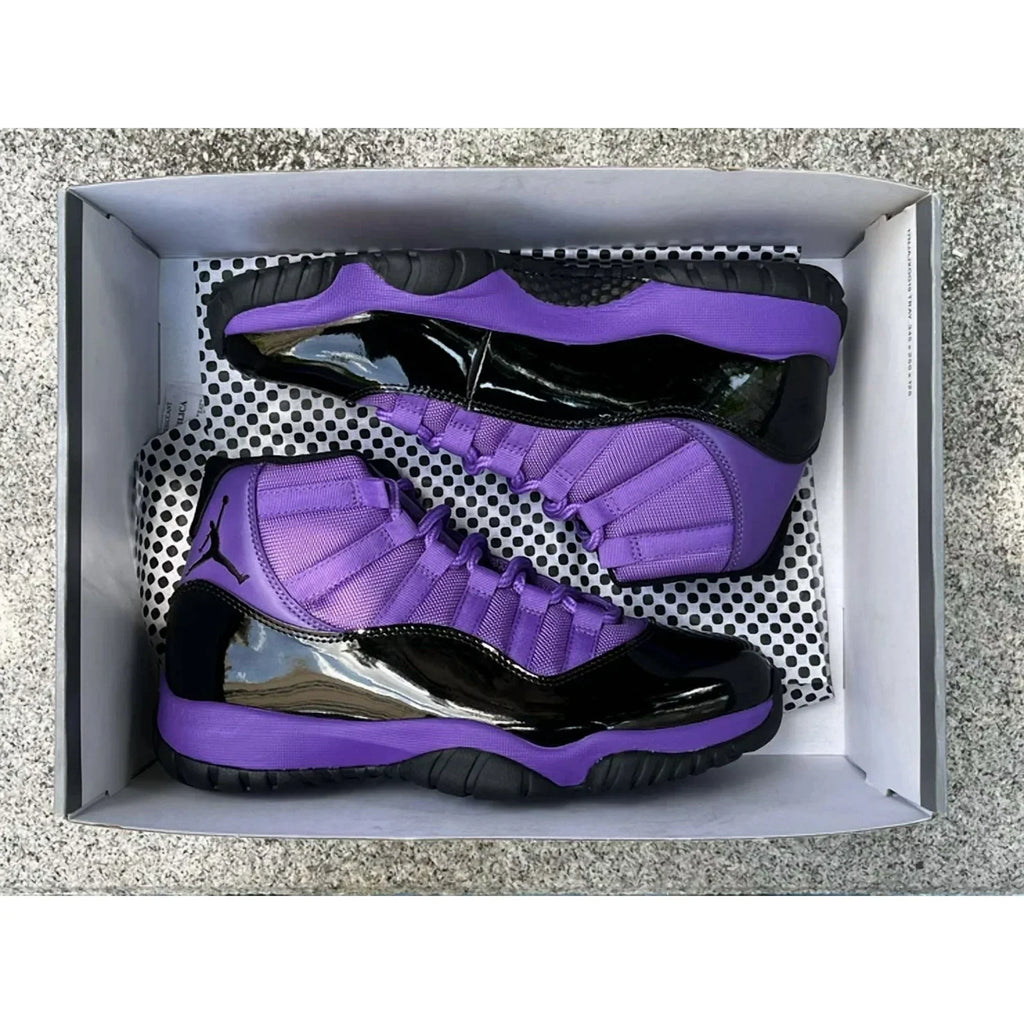 Air Jordan 11 Retro Black Court Purple